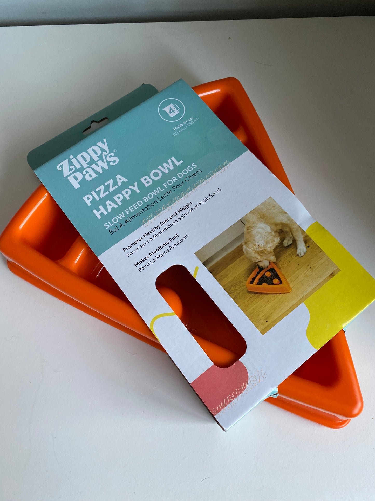 Pizza slow feeding bowl